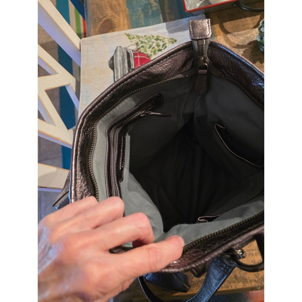 Elliott Lucca Estella Graphite Metallic Leather Hobo Shoulder Bag - Picture 9 of 12
